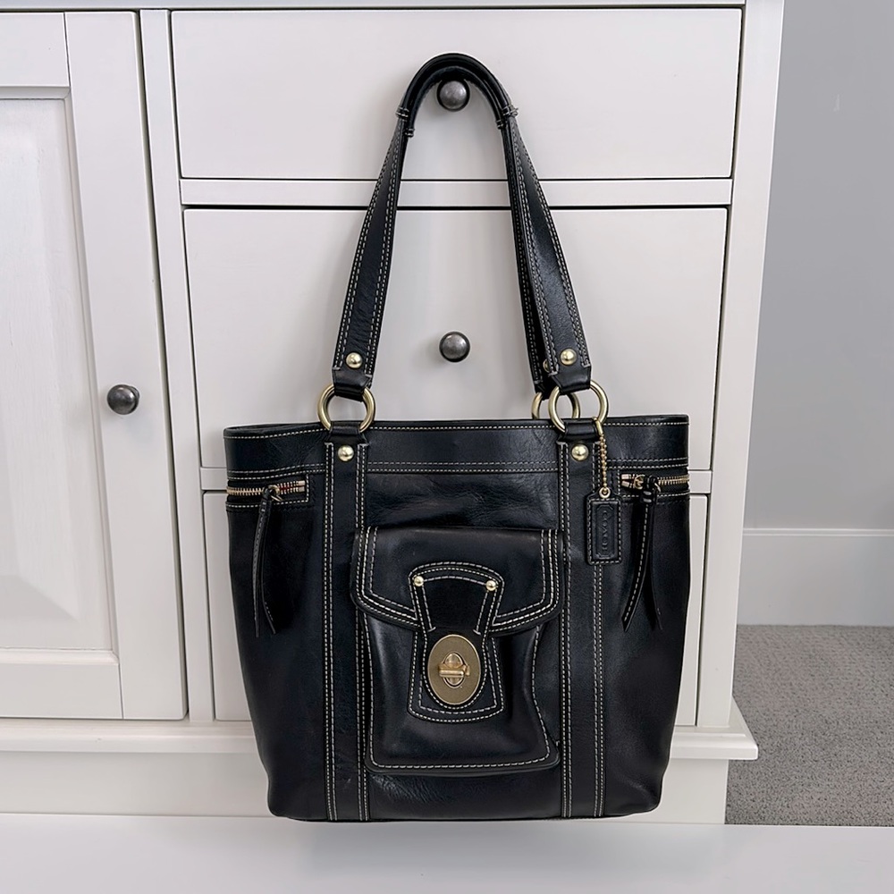 Genuine Coach Leather Tote - Black with a pink Liner